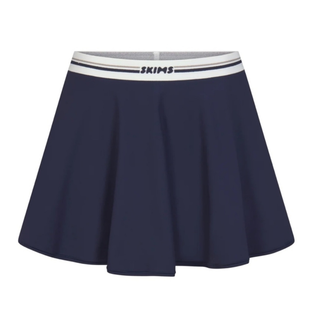 NWT Skims Fits Everybody Logo Skort in Navy - Size Medium